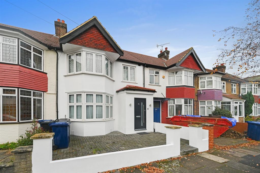 Property photo 1 of 13