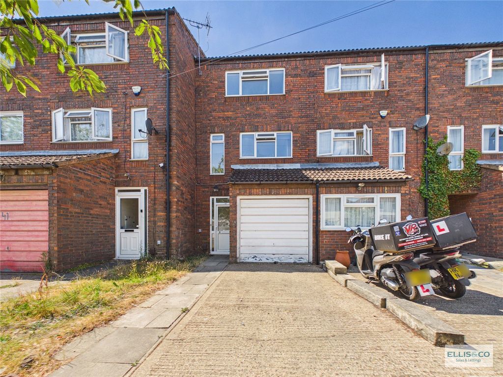 Property photo 1 of 16 Picture No. 11
