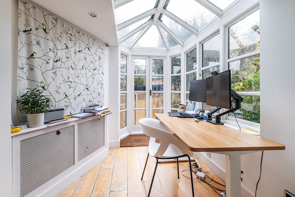 Property photo 3 of 10 12-Fitzwilliam-Ro...