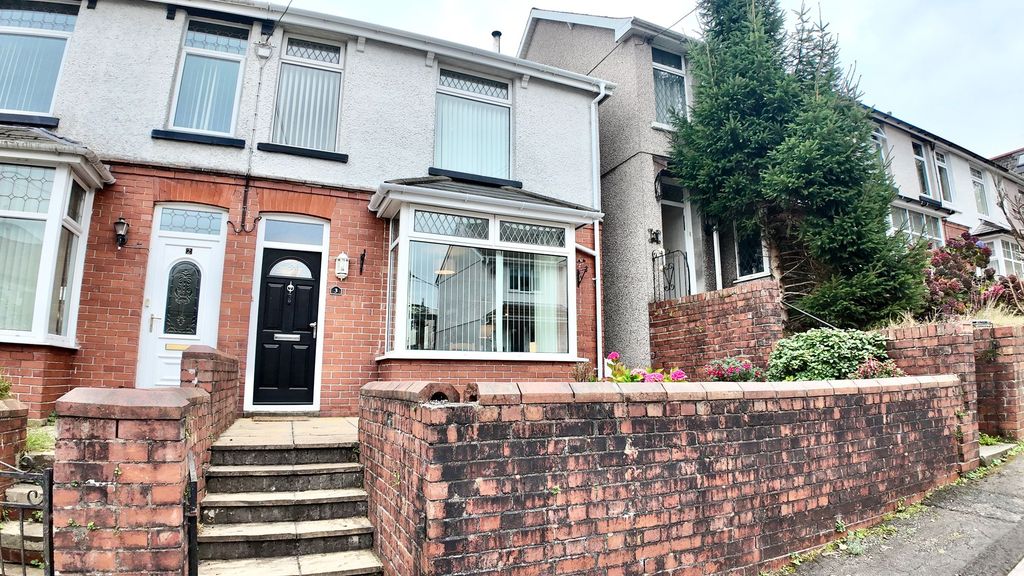 Property photo 1 of 26