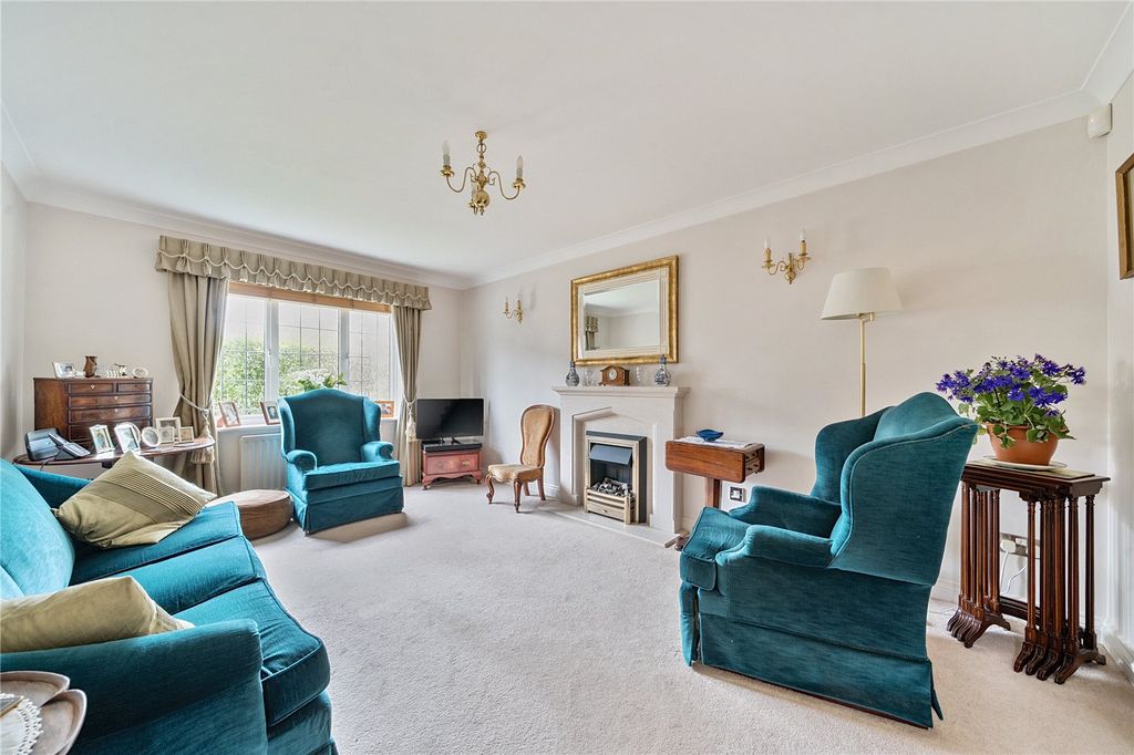 Property photo 2 of 17 Picture No. 03