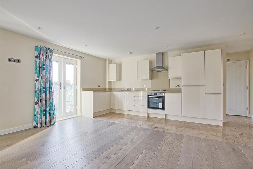 Property photo 2 of 6 Living Kitchen.Jpg