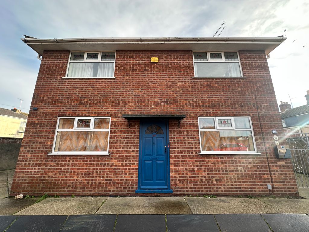 Property photo 1 of 9 Front