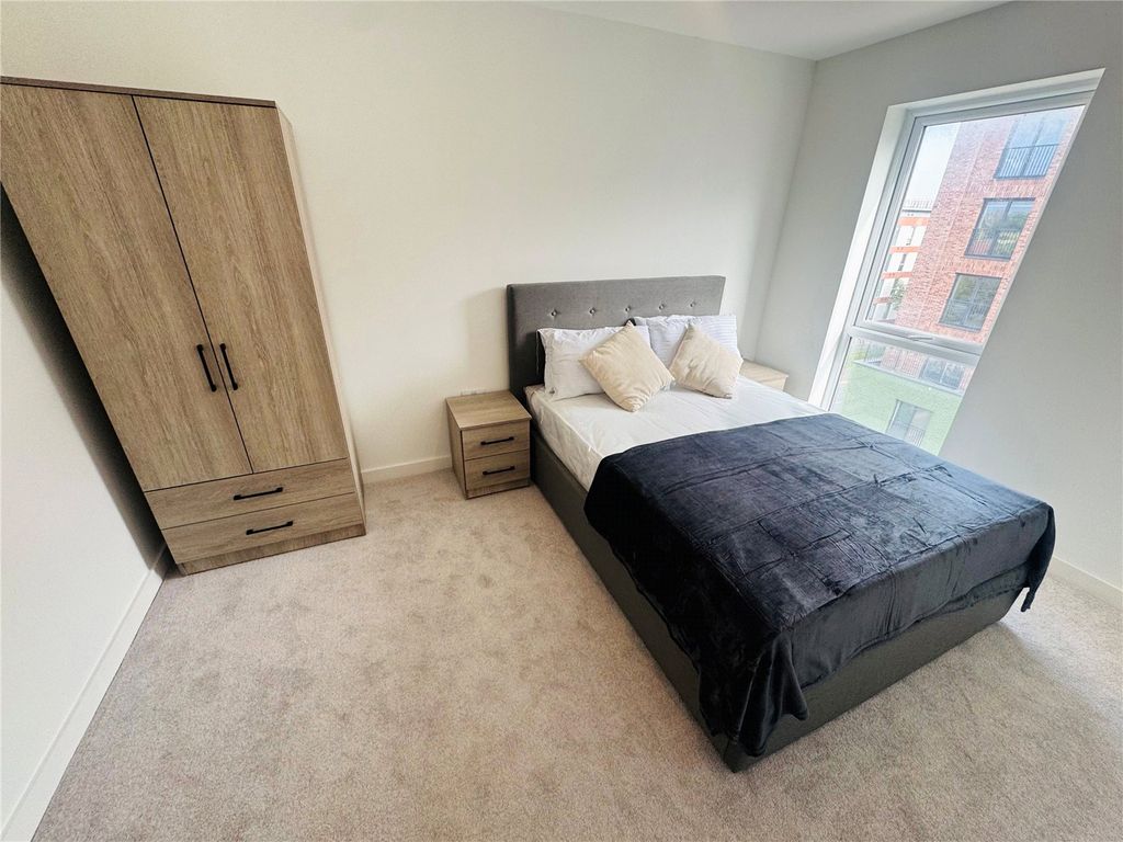 Property photo 3 of 5 Picture No. 02