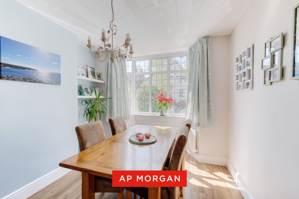 Property photo 3 of 25 Picture No. 08