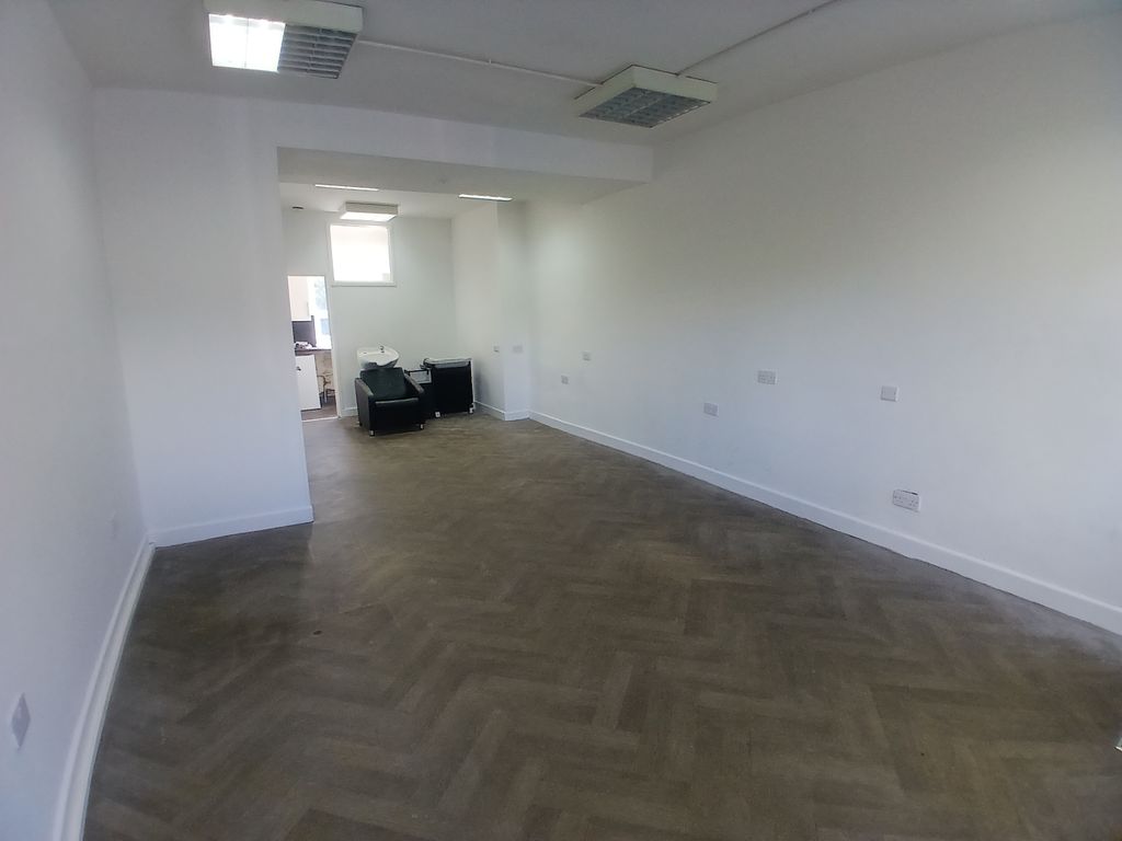 Property photo 3 of 11 New Int 2
