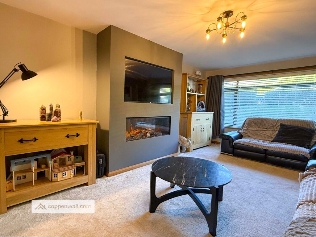 Property photo 3 of 31