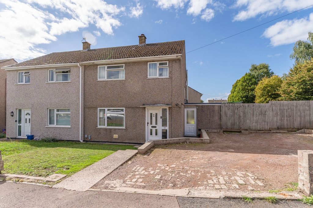 Property photo 1 of 25