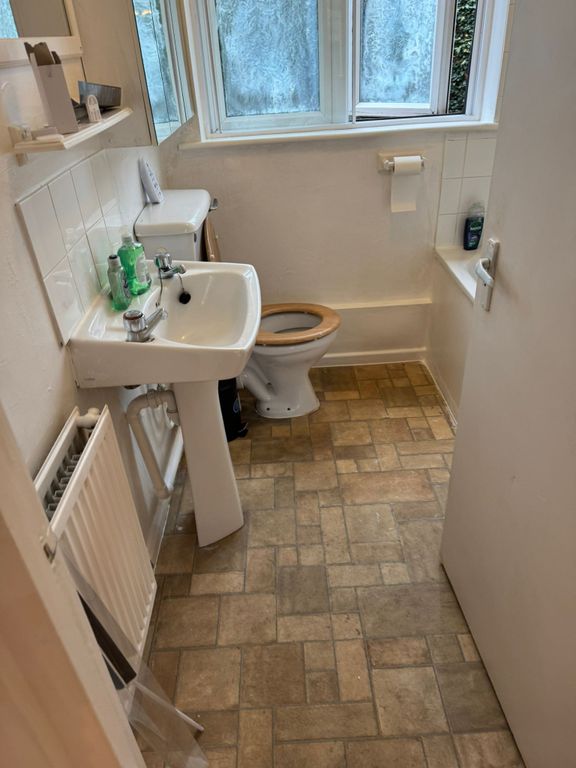 Property photo 3 of 18