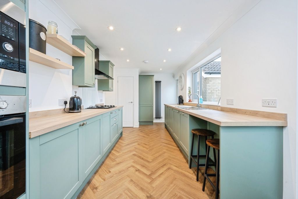 Property photo 3 of 20 Pbox-Img.Jpg