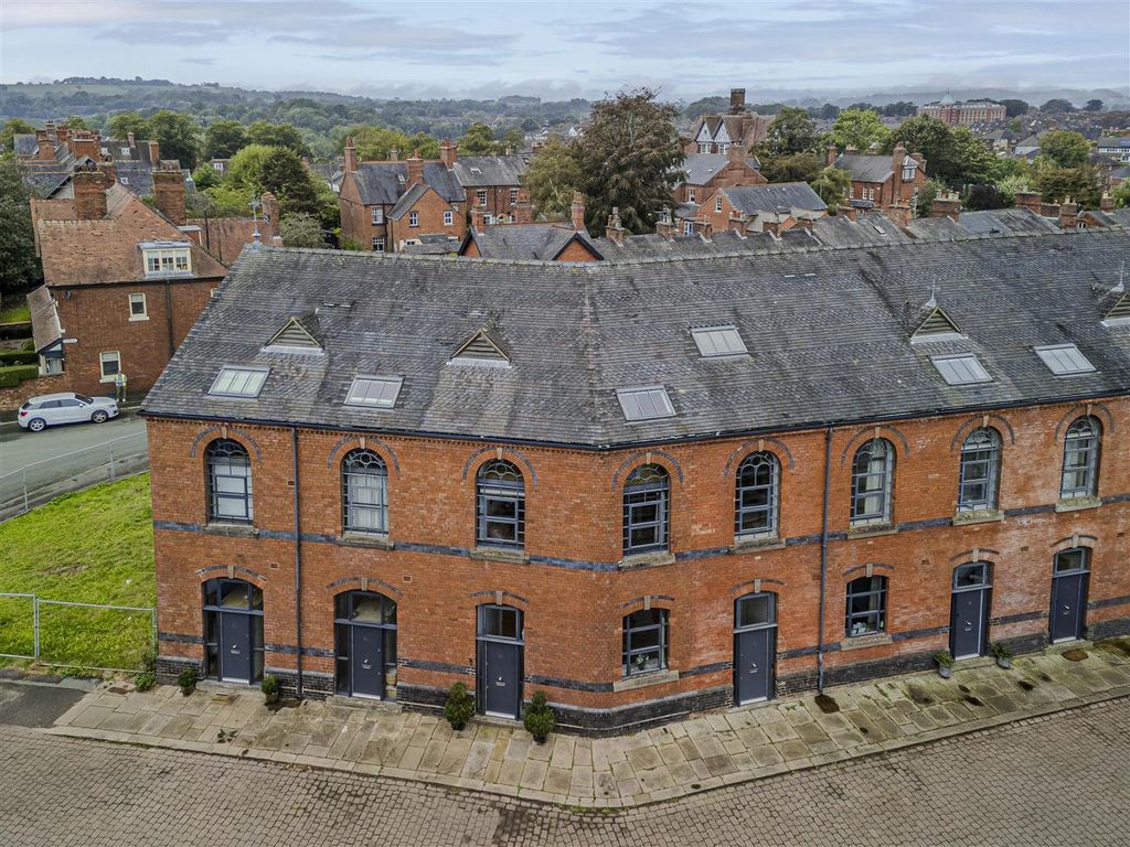 Property photo 1 of 44 Drone Front Aspect