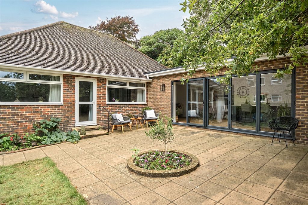 Property photo 1 of 30 Picture No. 33