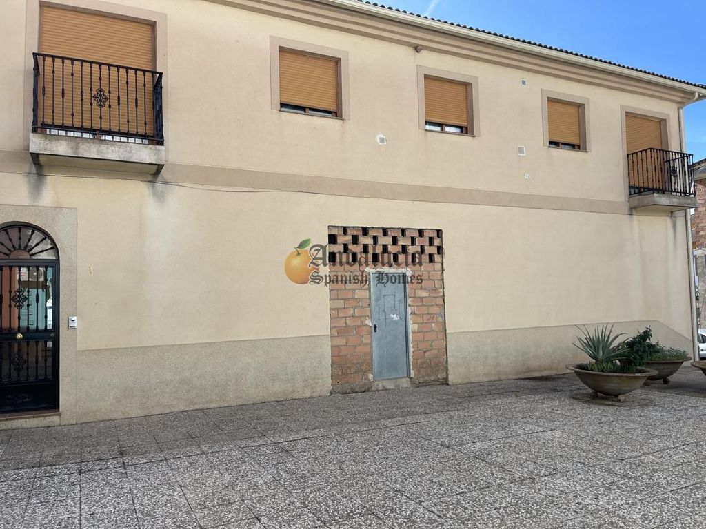 Property photo 1 of 26