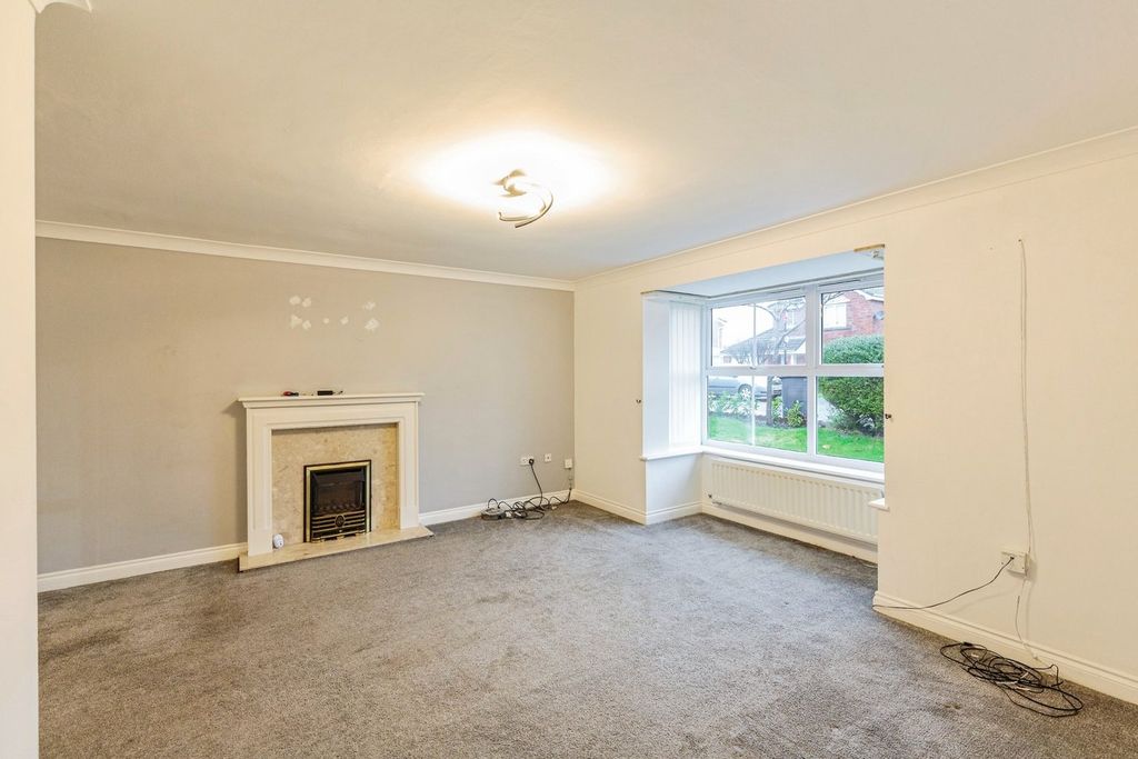 Property photo 2 of 24