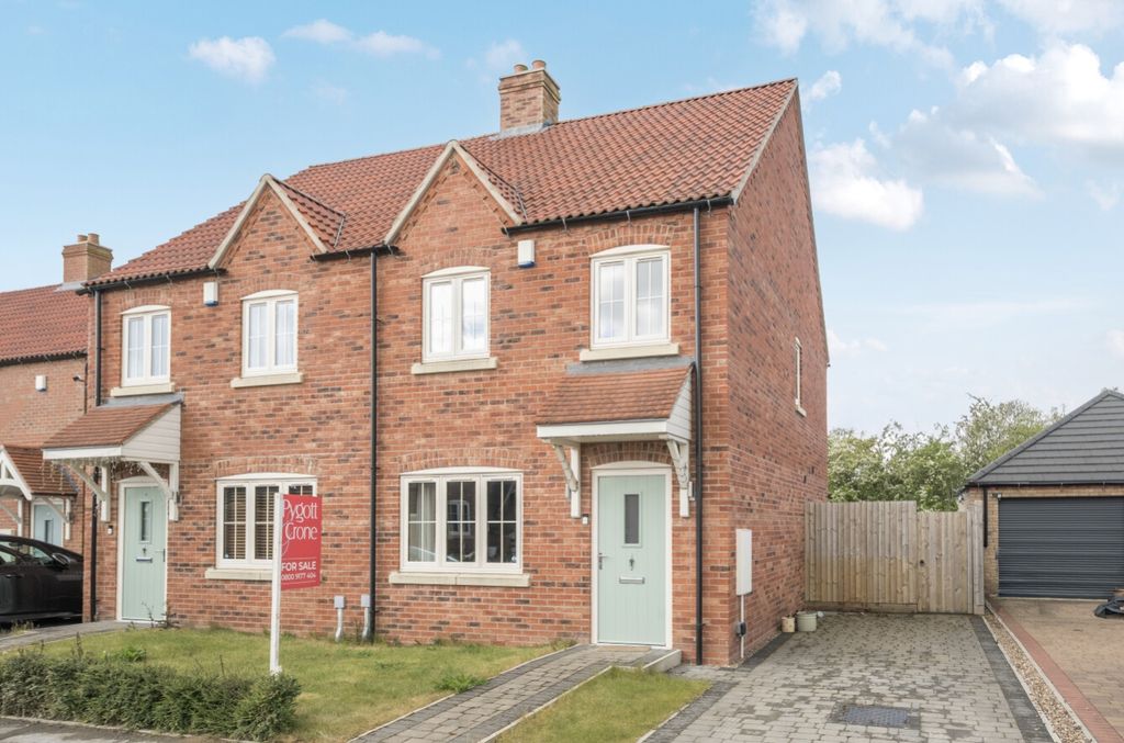 Property photo 1 of 23 1458793-1-6A05954692Bcf-Arw