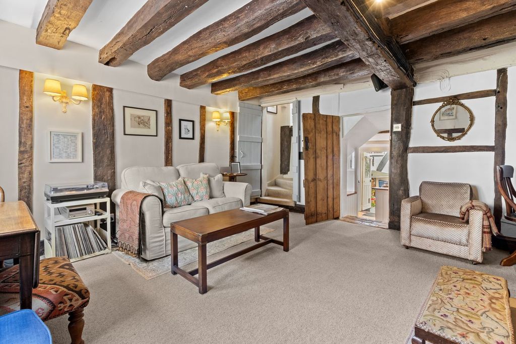 Property photo 3 of 33