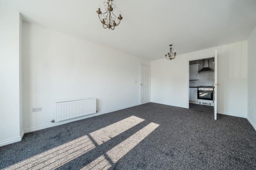 Property photo 3 of 14 995170 (3).Jpg