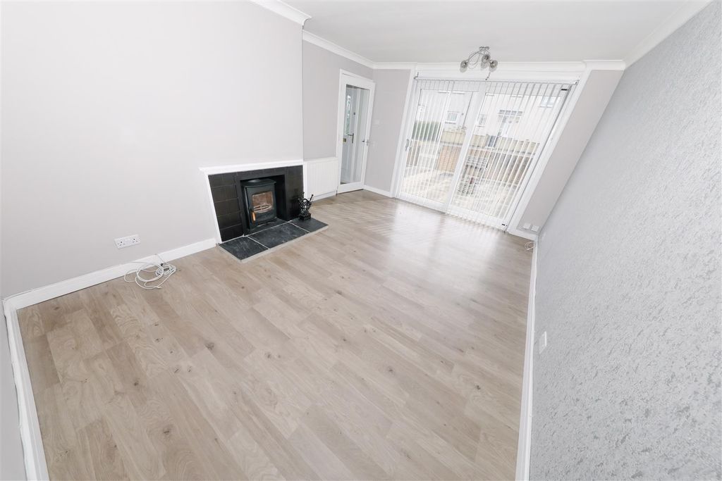 Property photo 2 of 23 B