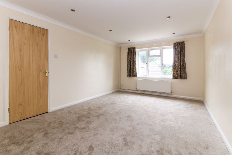 Property photo 3 of 6 64719