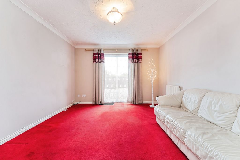 Property photo 1 of 20