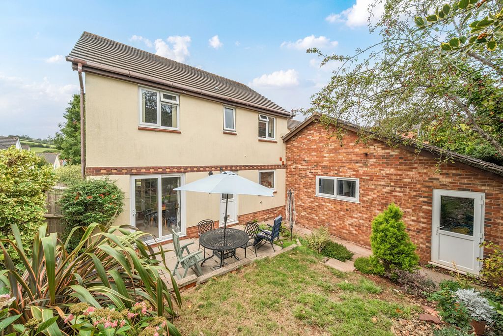 Property photo 2 of 22 1514791-2-1A08B8B...