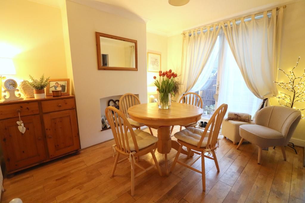 Property photo 3 of 12 Photo 3