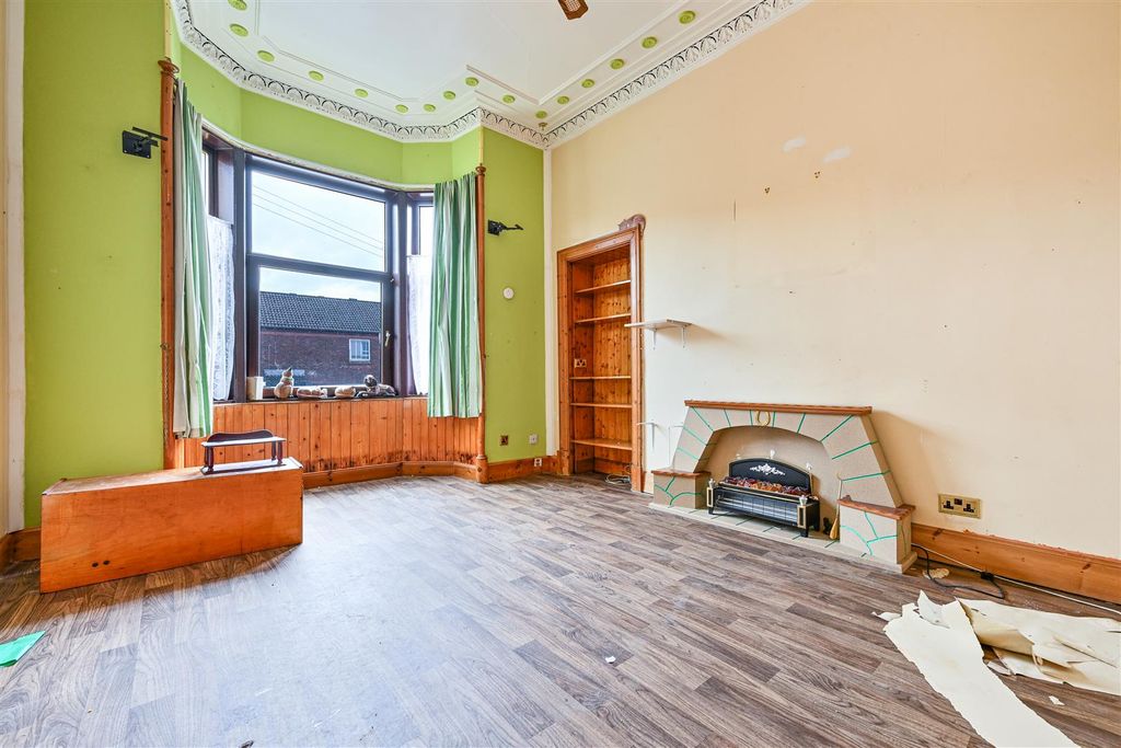 Property photo 2 of 12 2