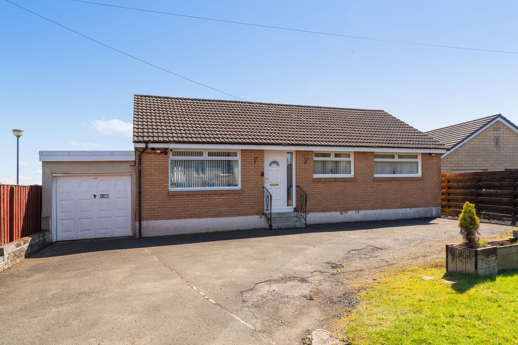 Property photo 1 of 27