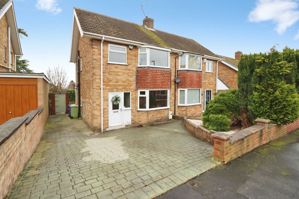 Property photo 1 of 15