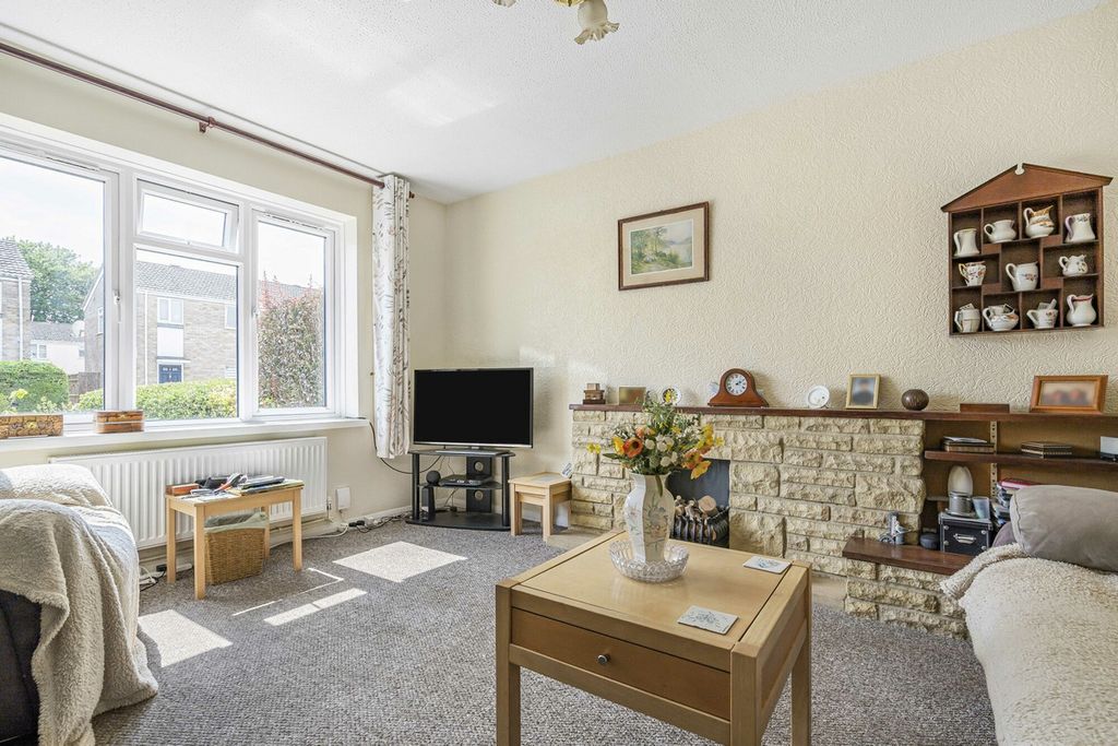 Property photo 2 of 15