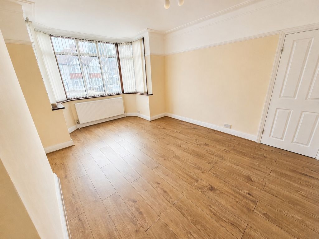Property photo 3 of 13 Photo 15