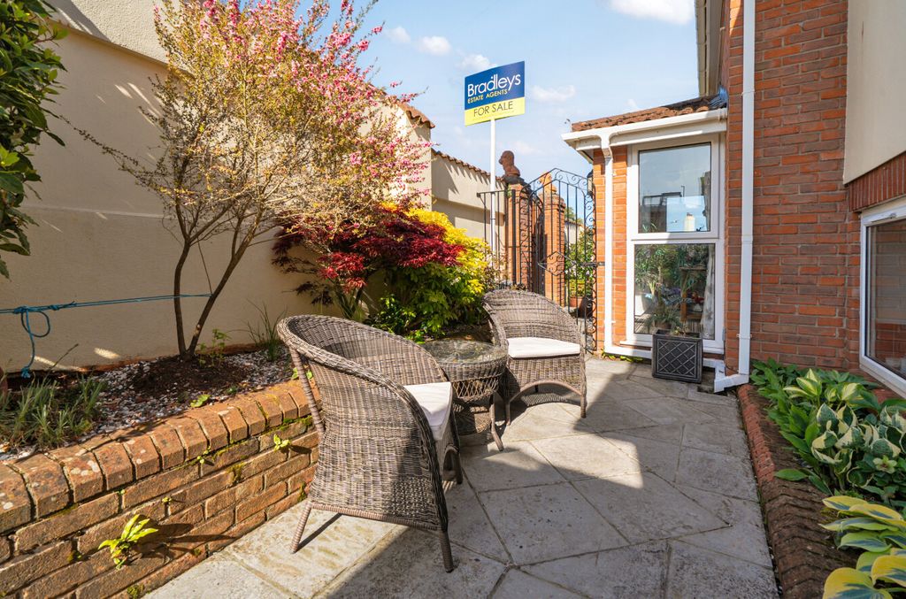 Additional image 21 of 4 bed detached house for saleBarcombe Heights, Preston, Paignton, Devon TQ3