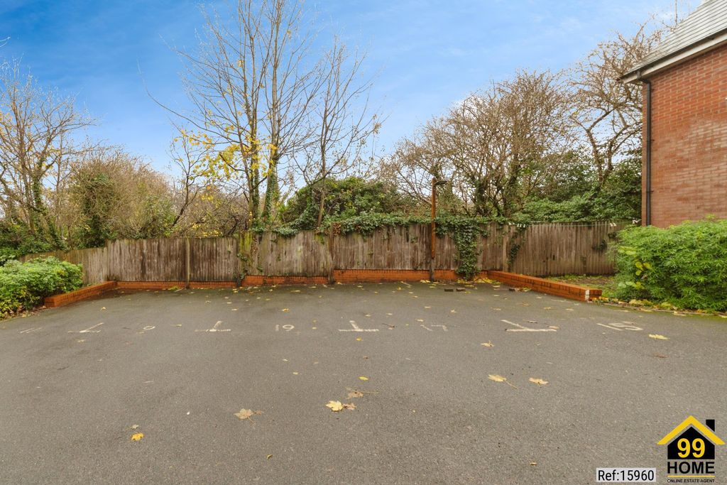 Property photo 2 of 20 Photo 1