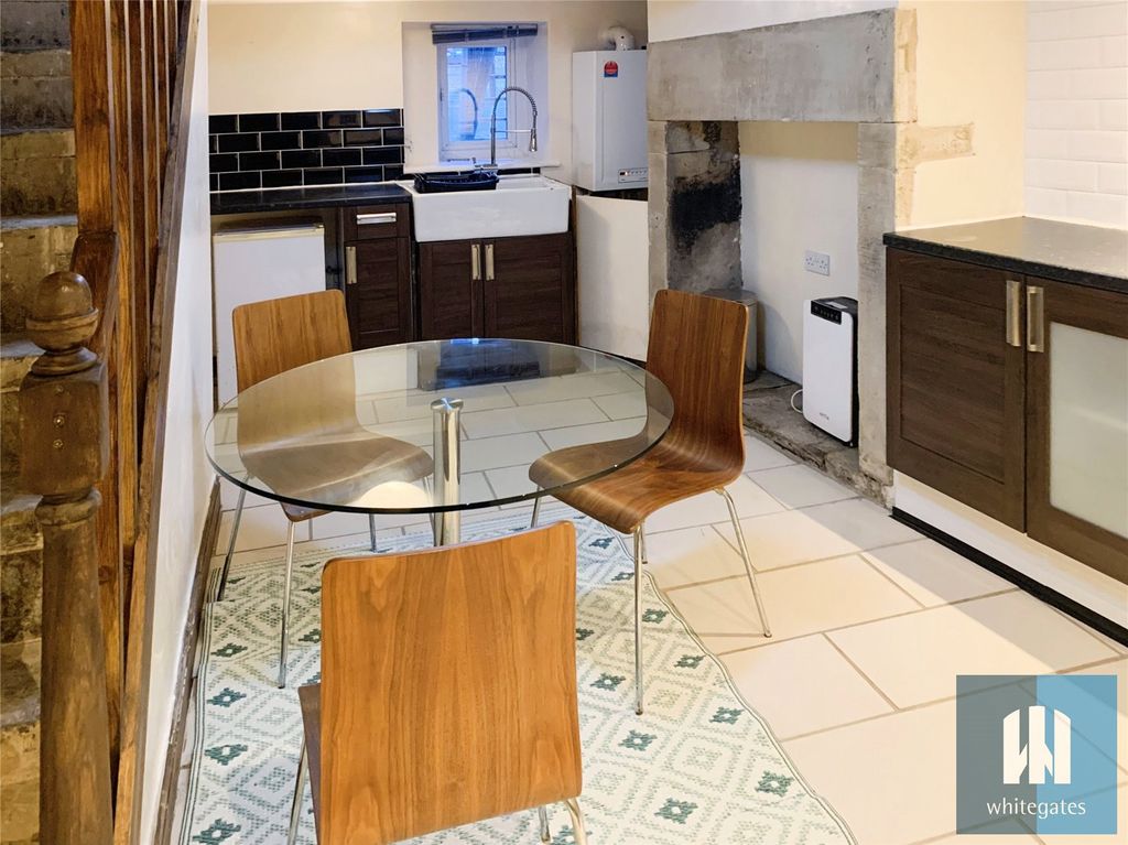 Property photo 2 of 14 Picture No. 28