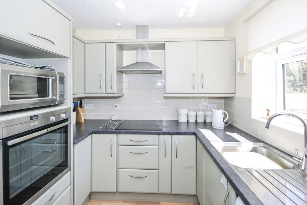Property photo 3 of 13 Pbox-Img.Jpg
