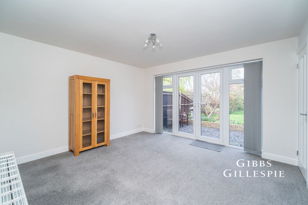 Property photo 2 of 10 Pbox-Img.Jpg