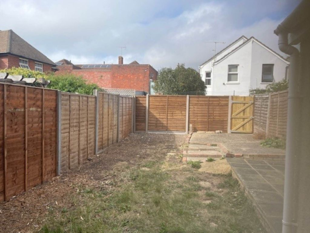 Property photo 3 of 14