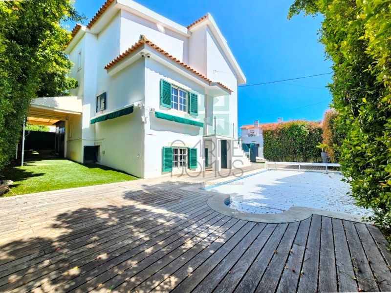 Property photo 1 of 57