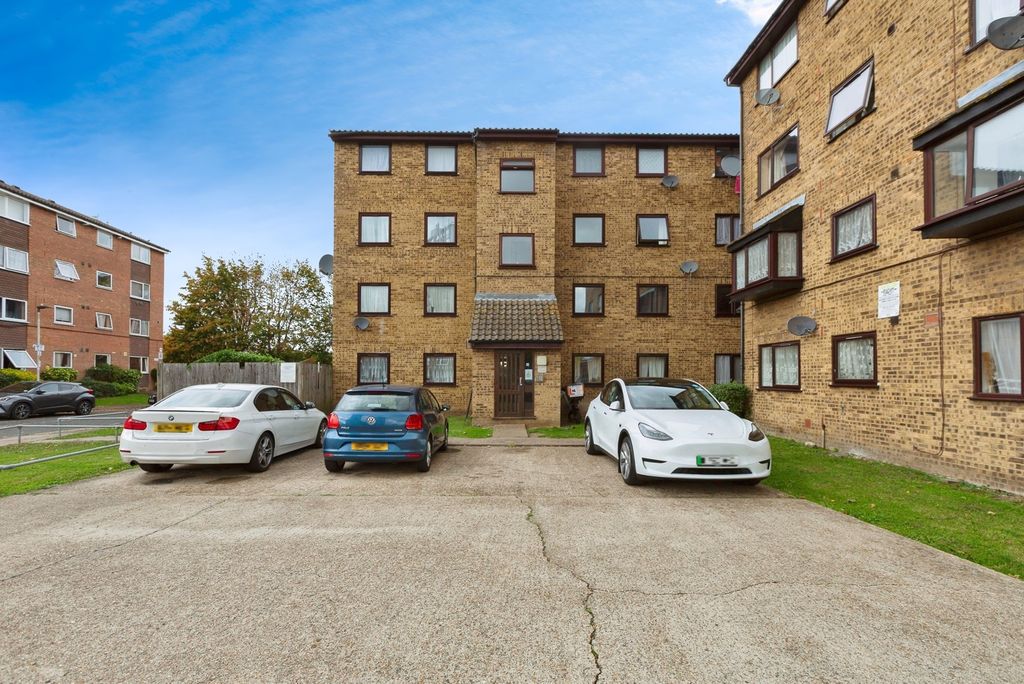 Property photo 1 of 17 Photo