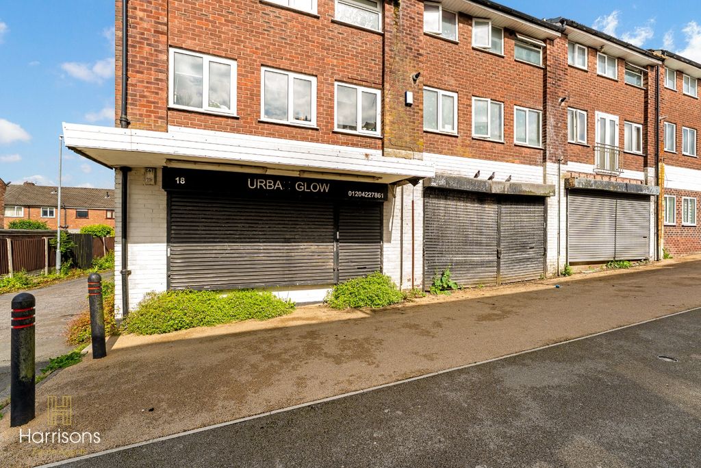 Property photo 2 of 51 4614691