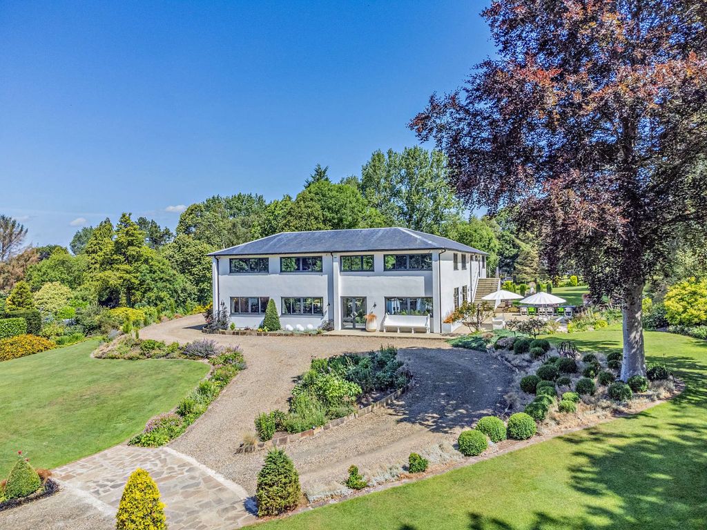 Property photo 1 of 36 Alderley
