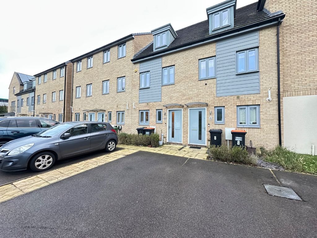 Property photo 1 of 14 4707700