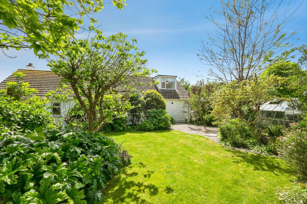Property photo 3 of 19 Pbox-Img.Jpg