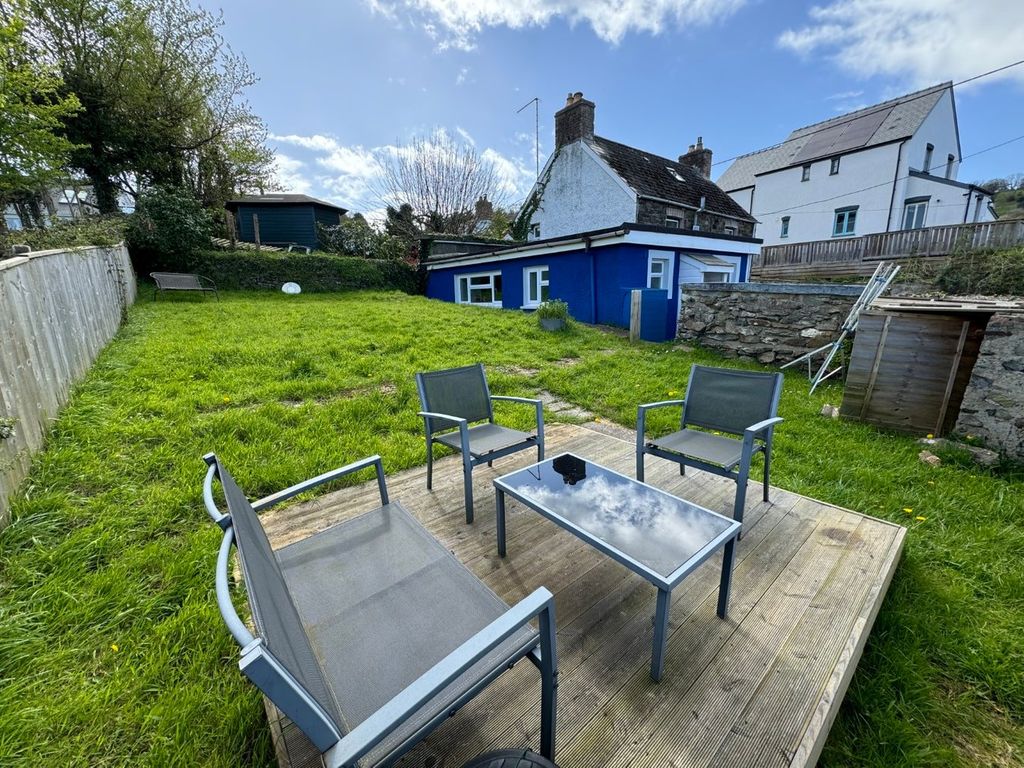 Property photo 3 of 39