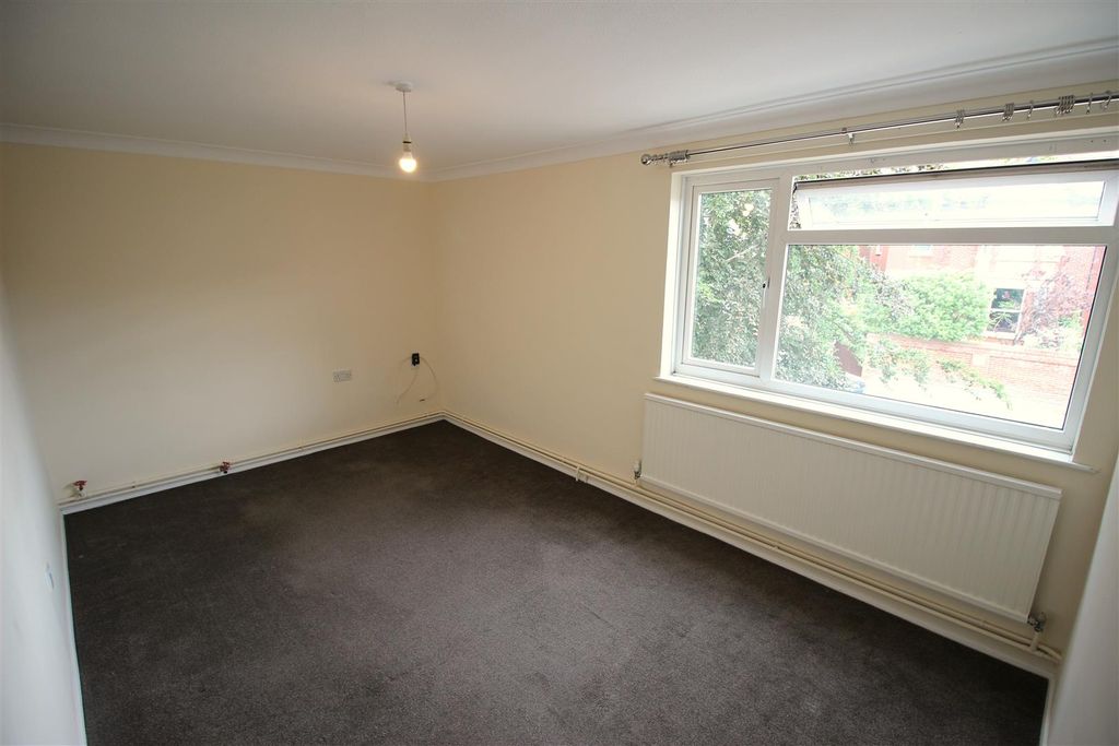 Property photo 3 of 8 Img_4721.Jpg