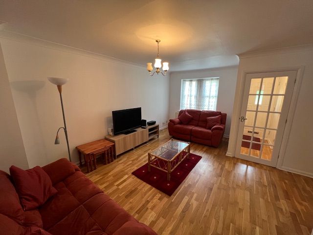 Property photo 3 of 9