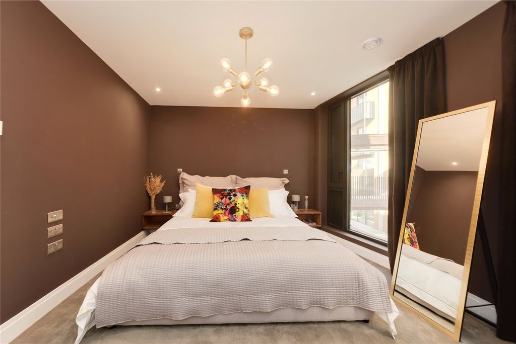 Property photo 3 of 11 Picture No. 06