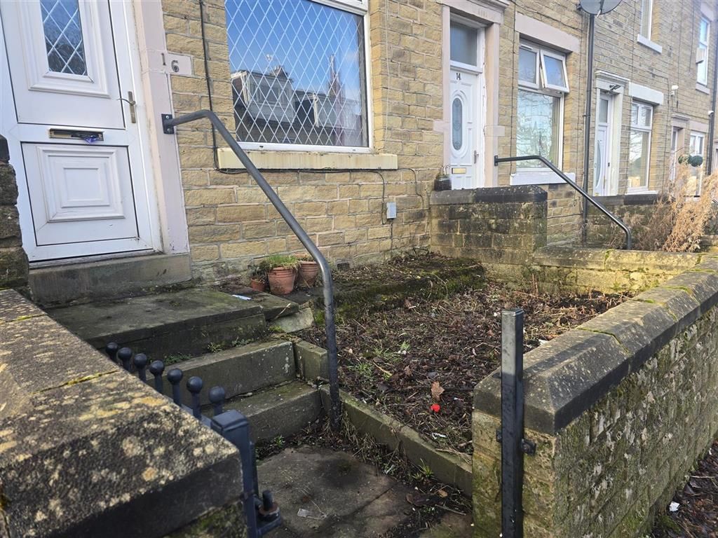 Property photo 2 of 12