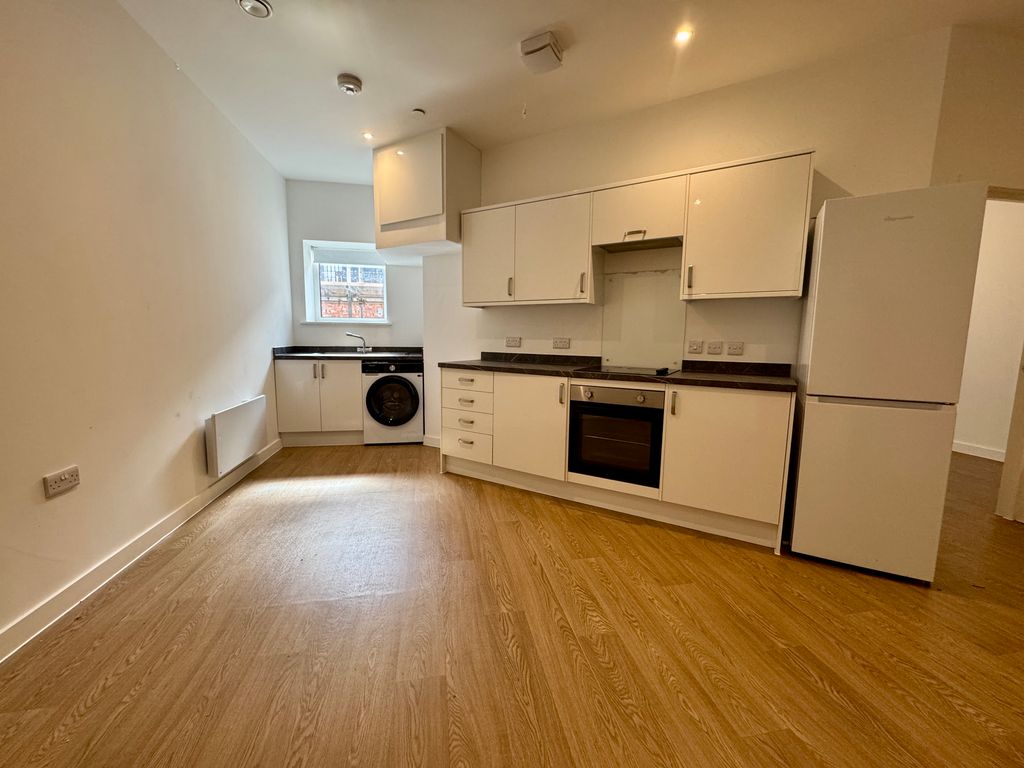 Property photo 2 of 11 Image