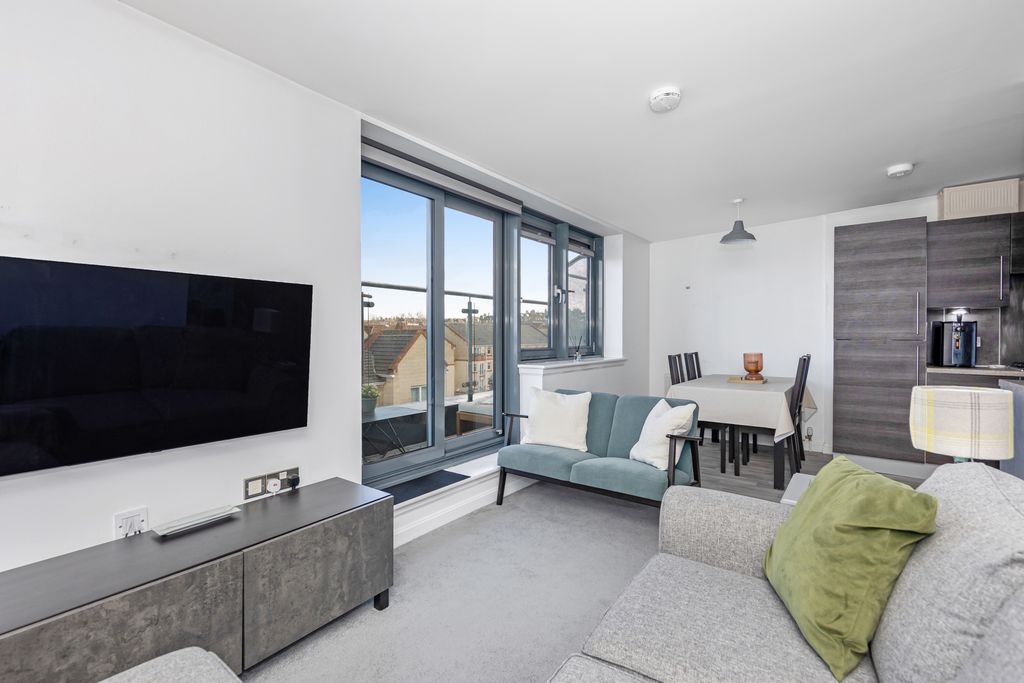 Property photo 2 of 18 Property Image 2